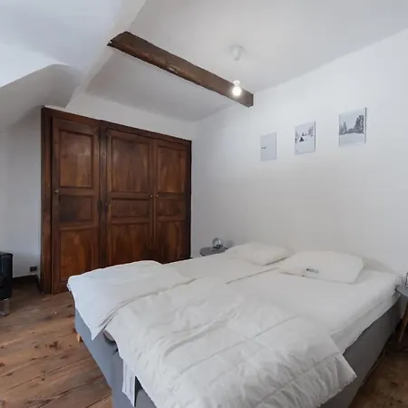 Semesterbostad La Maison Bleue, Coeur De Et Randonnee